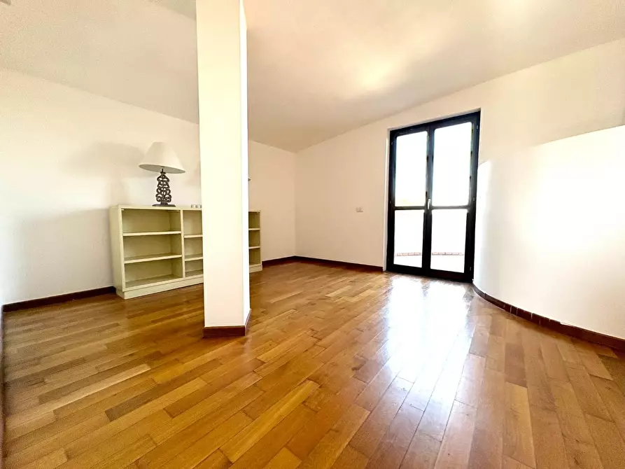 Immagine 11 di Appartamento in vendita  a Empoli
