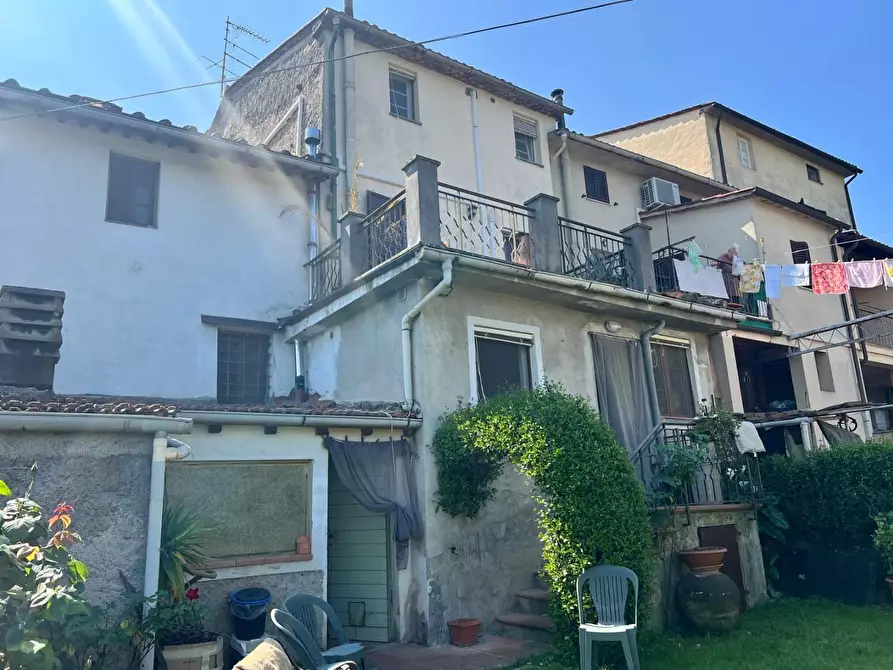 Immagine 31 di Terratetto in vendita  a Capannori