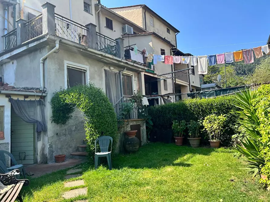 Immagine 60 di Terratetto in vendita  a Capannori