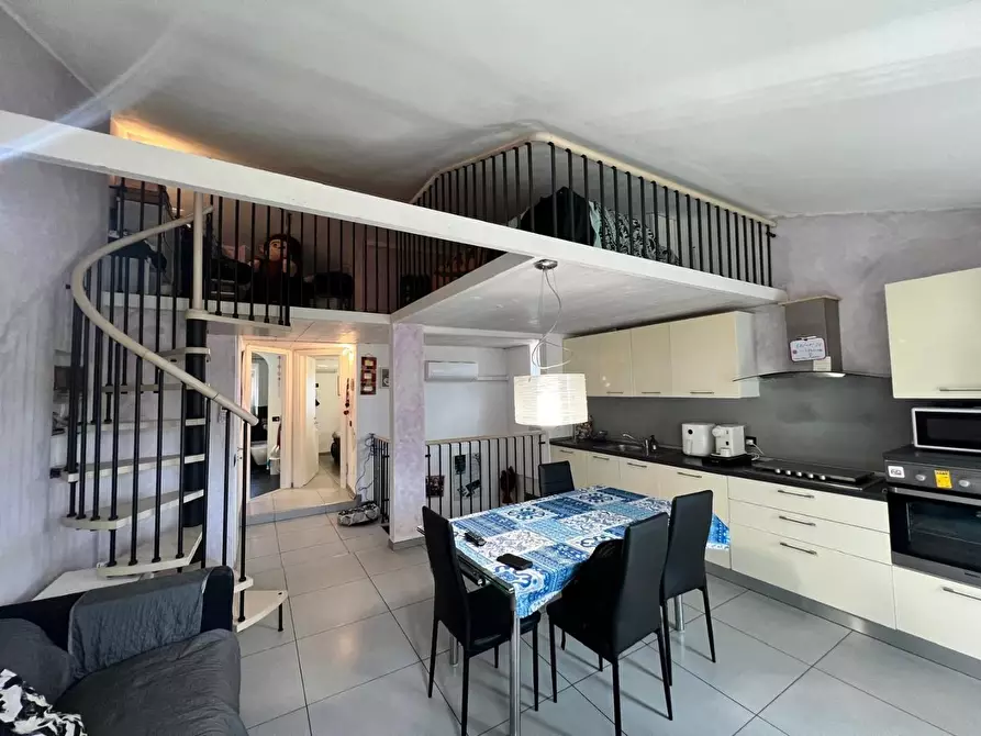 Immagine 37 di Terratetto in vendita  a Capannori