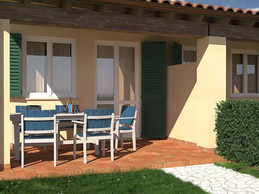 Immagine 2 di Appartamento in vendita  a Piombino