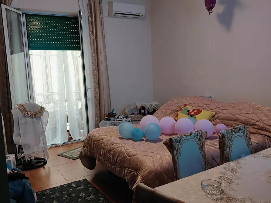 Immagine 10 di Appartamento in vendita  a Livorno