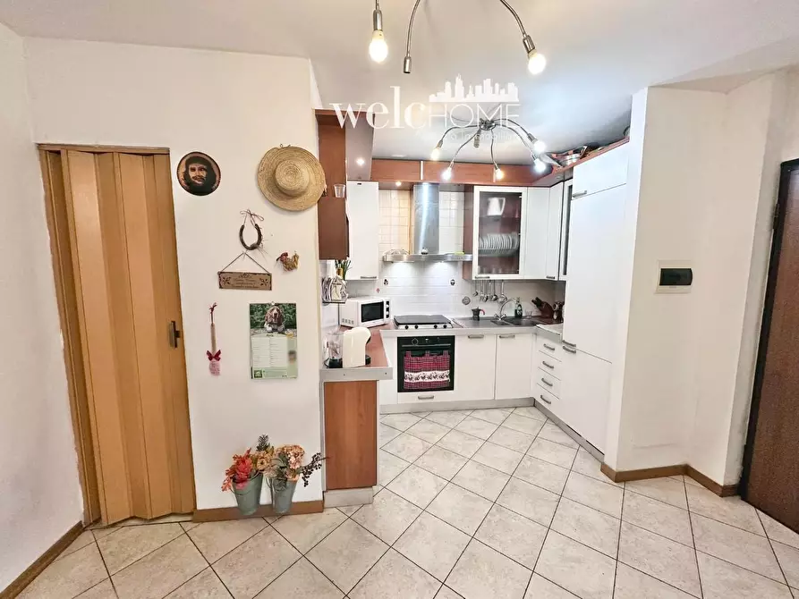Immagine 6 di Appartamento in vendita  a Firenze