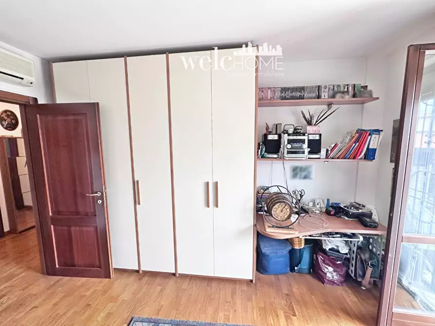 Immagine 35 di Appartamento in vendita  a Firenze