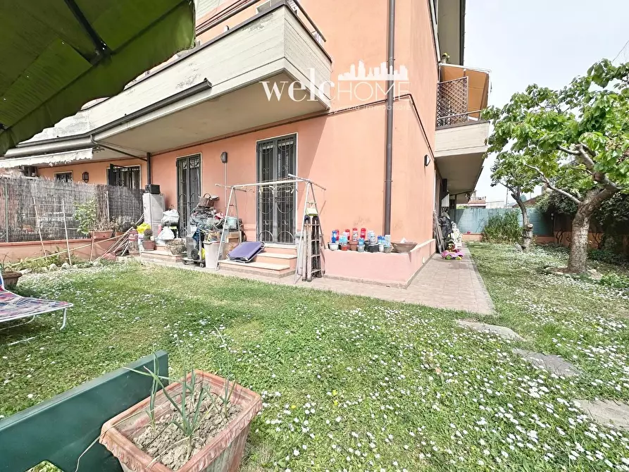 Immagine 2 di Appartamento in vendita  a Firenze