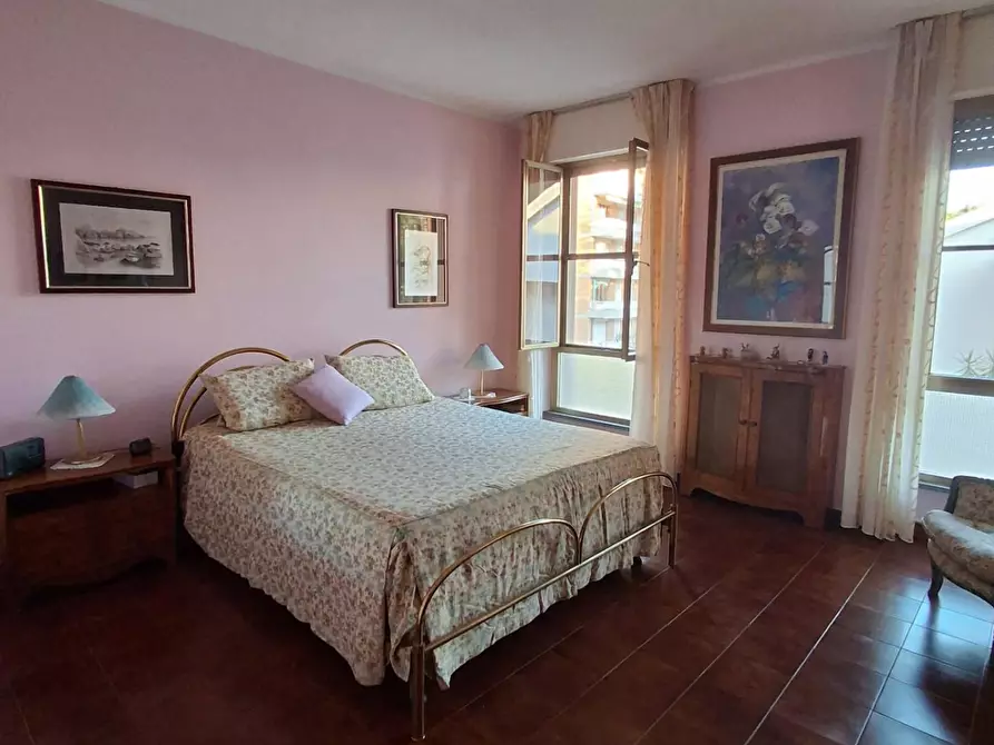 Immagine 10 di Appartamento in vendita  a Livorno