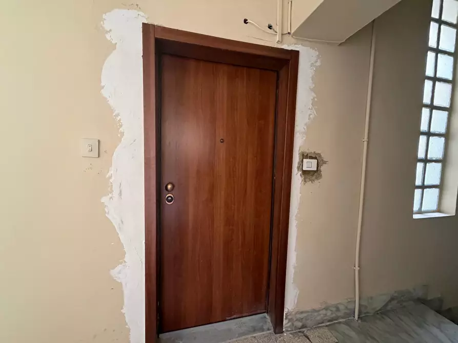 Immagine 34 di Appartamento in vendita  a Livorno