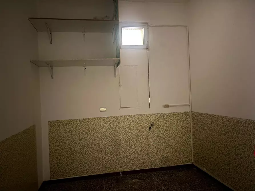 Immagine 17 di Appartamento in vendita  a Livorno