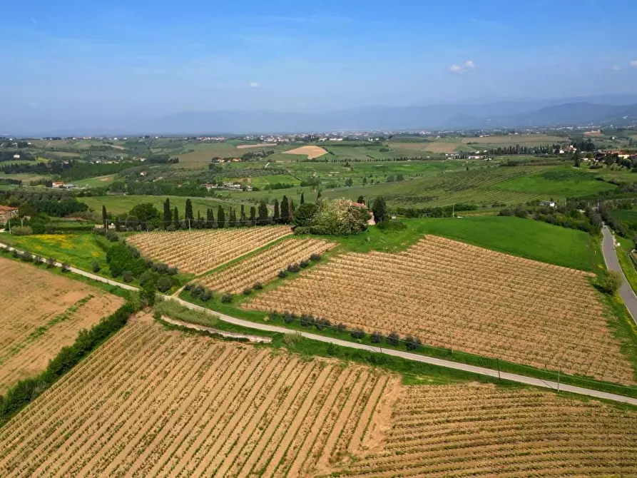 Immagine 51 di Deposito in vendita  a Vinci