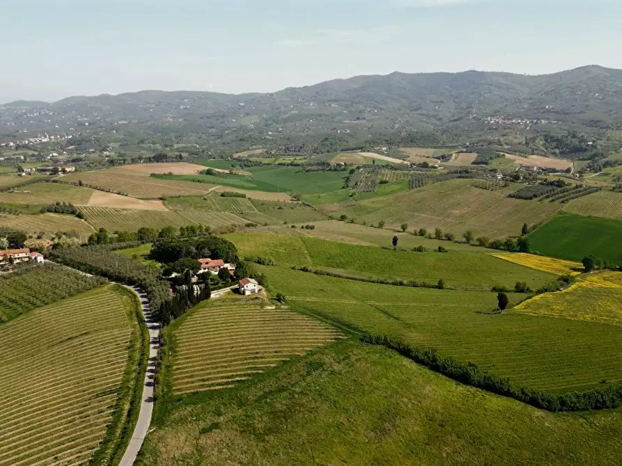 Immagine 55 di Deposito in vendita  a Vinci