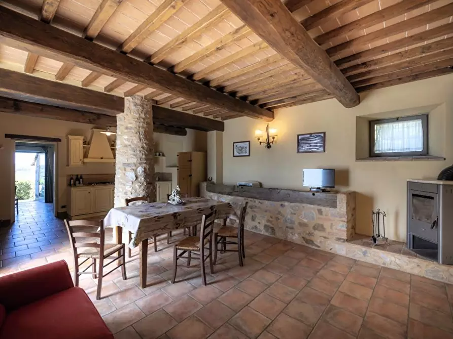 Immagine 35 di Casa colonica in vendita  a Colle Di Val D'elsa