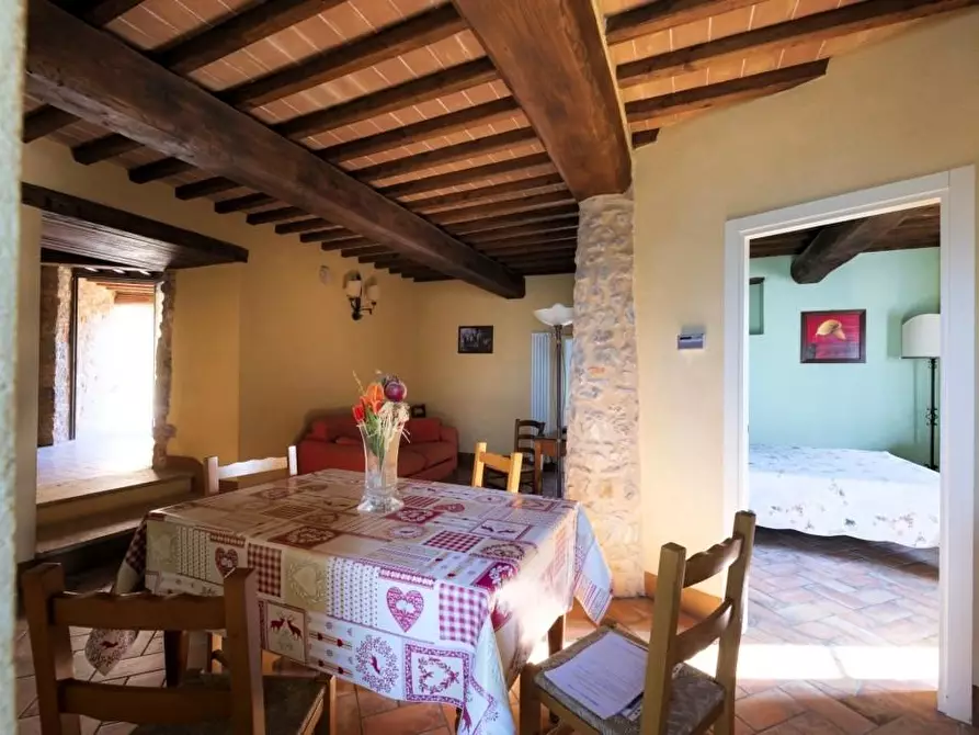 Immagine 22 di Casa colonica in vendita  a Colle Di Val D'elsa