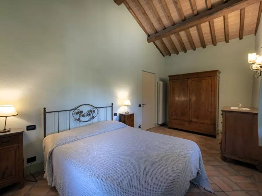 Immagine 32 di Casa colonica in vendita  a Colle Di Val D'elsa