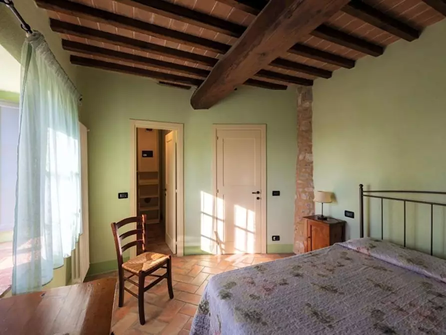 Immagine 23 di Casa colonica in vendita  a Colle Di Val D'elsa