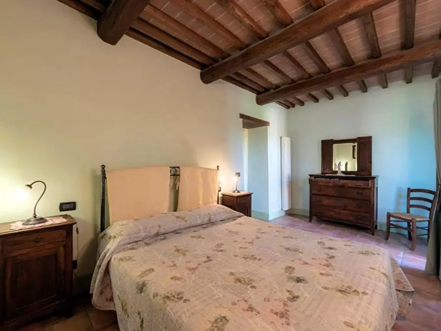 Immagine 27 di Casa colonica in vendita  a Colle Di Val D'elsa