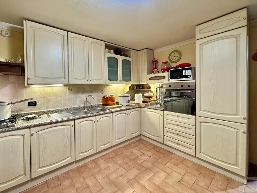 Immagine 31 di Villetta a schiera in vendita  a Porcari