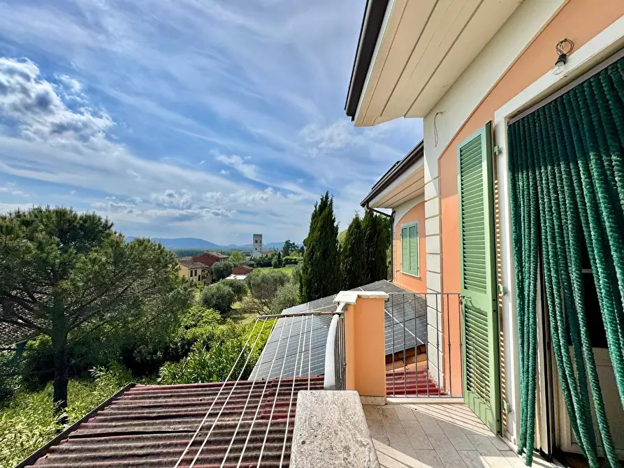 Immagine 37 di Villetta a schiera in vendita  a Porcari