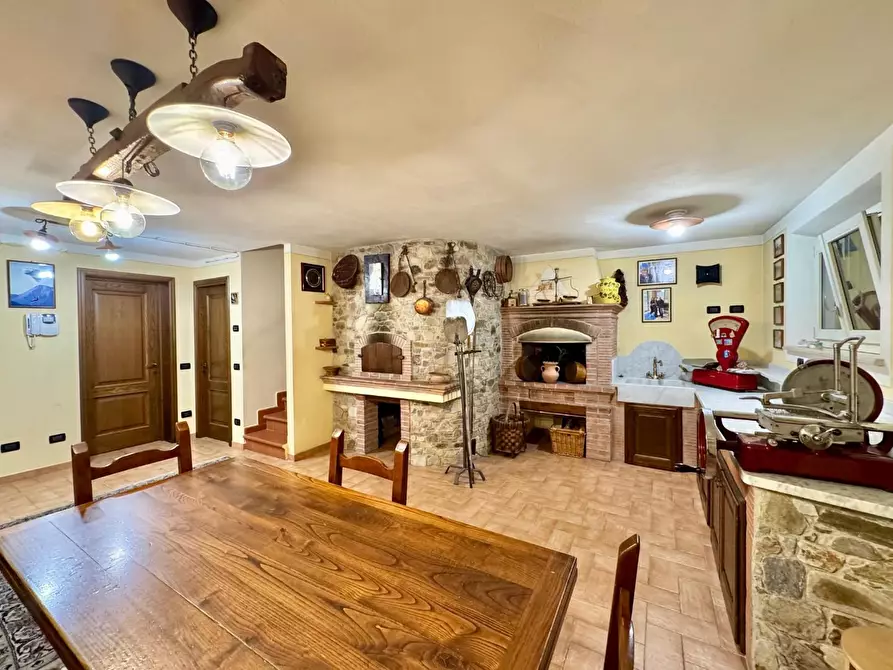 Immagine 28 di Villetta a schiera in vendita  a Porcari