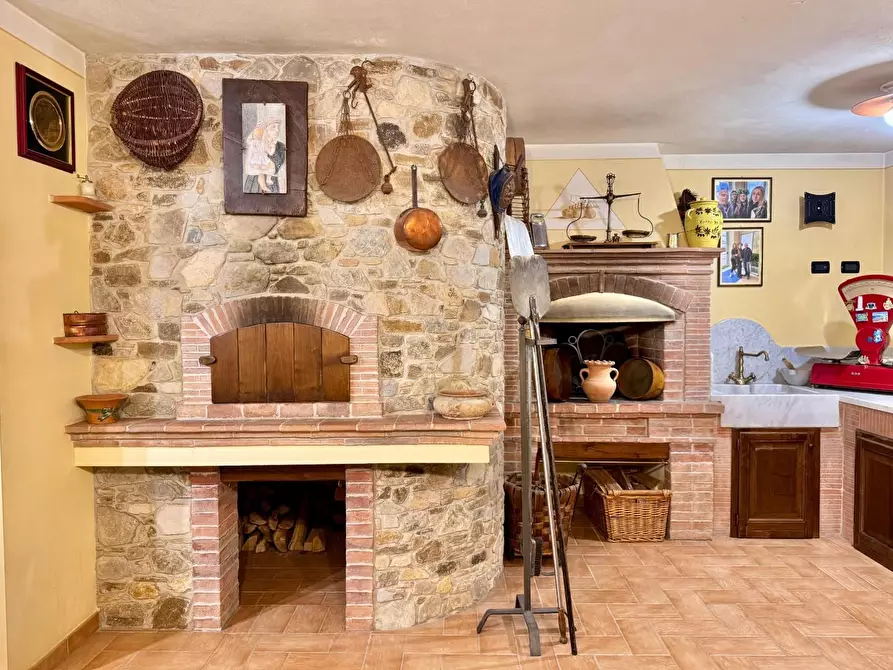 Immagine 26 di Villetta a schiera in vendita  a Porcari