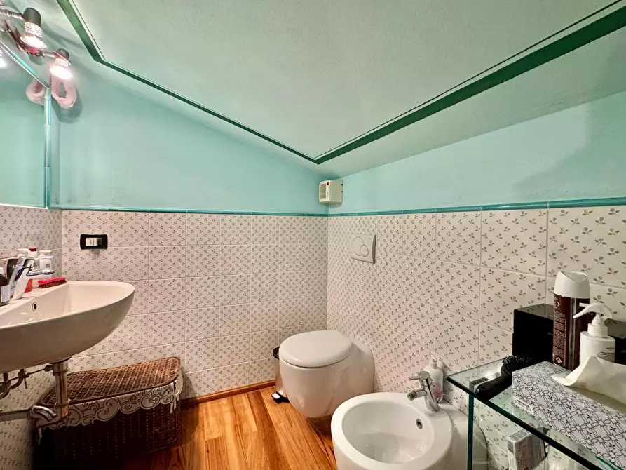 Immagine 49 di Villetta a schiera in vendita  a Porcari