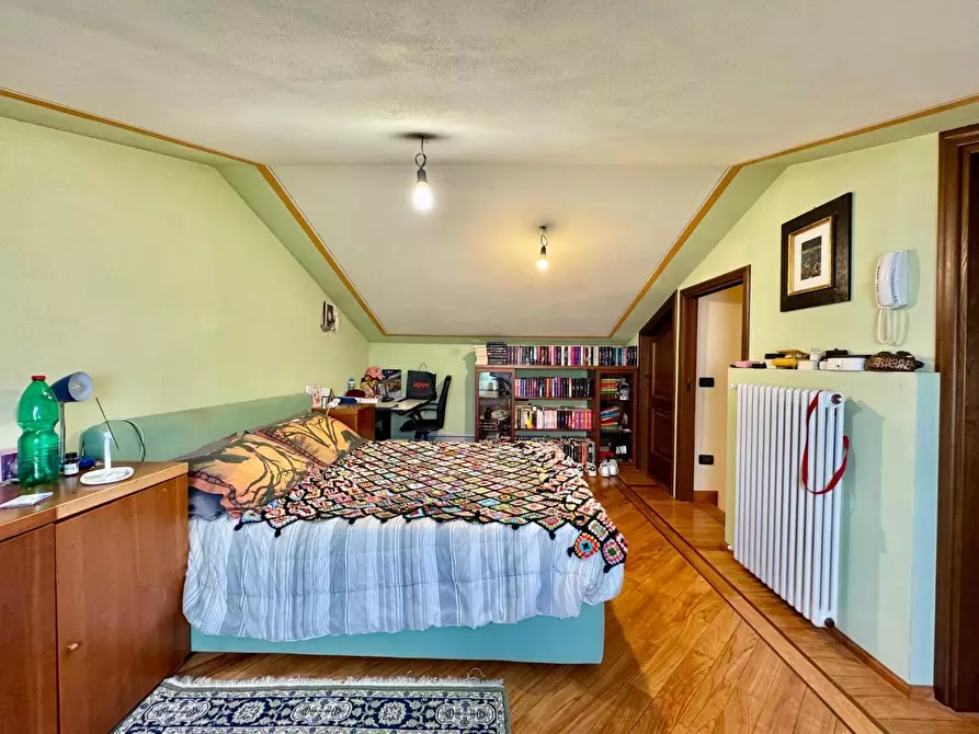 Immagine 44 di Villetta a schiera in vendita  a Porcari