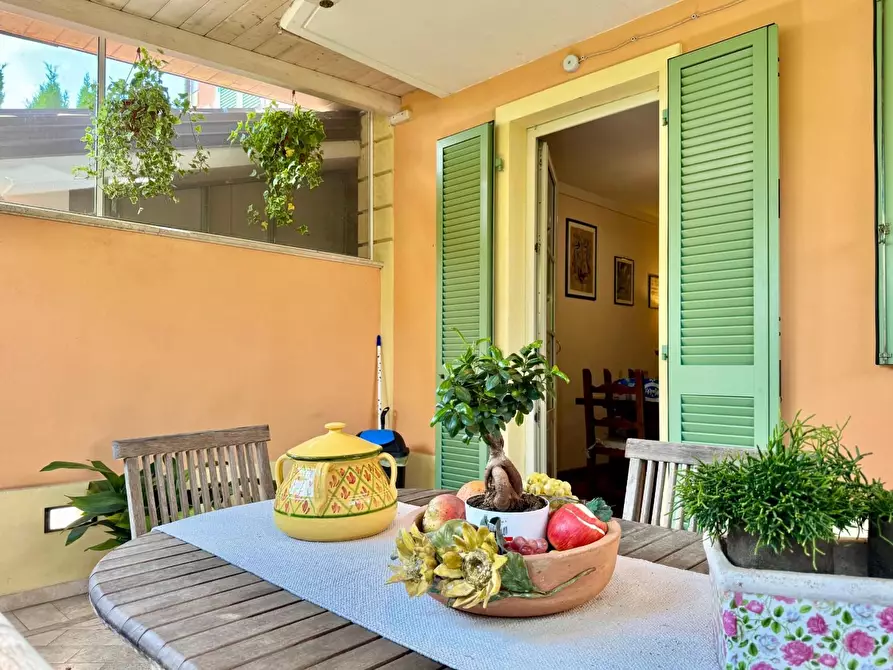 Immagine 21 di Villetta a schiera in vendita  a Porcari