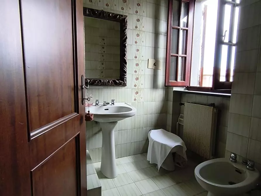 Immagine 19 di Casa trifamiliare in vendita  a Carrara