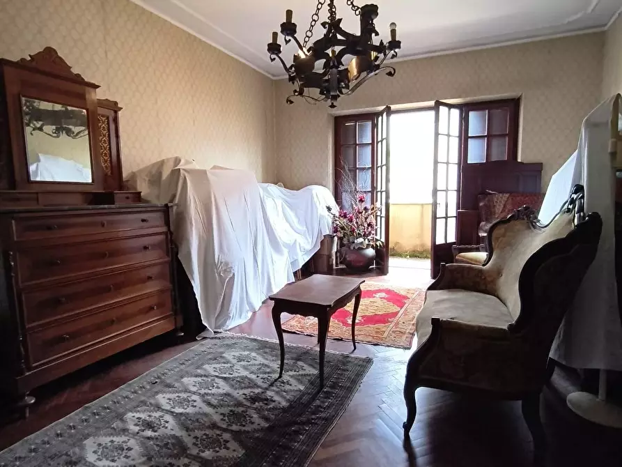 Immagine 7 di Casa trifamiliare in vendita  a Carrara