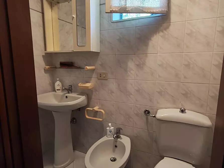 Immagine 40 di Villa in vendita  a Massarosa