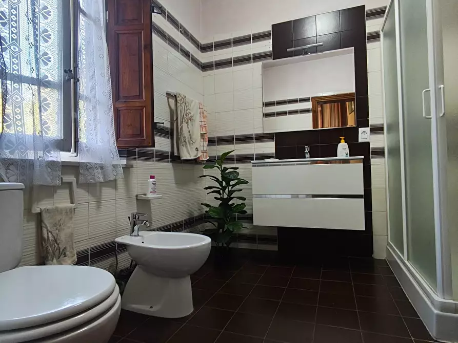 Immagine 28 di Villa in vendita  a Massarosa