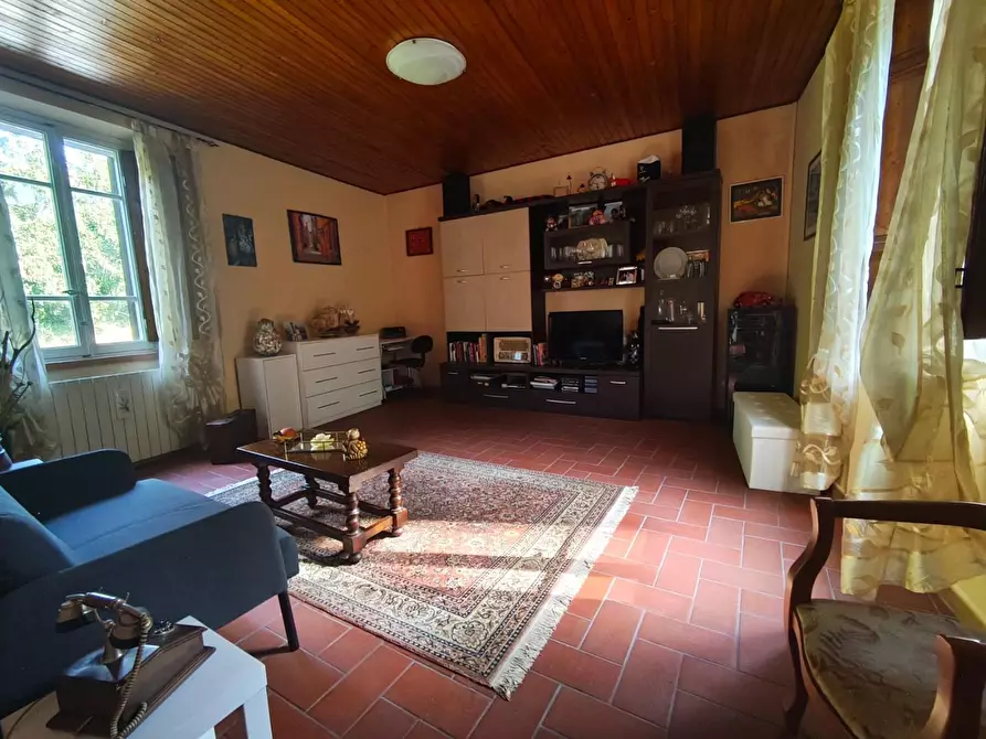 Immagine 19 di Villa in vendita  a Massarosa