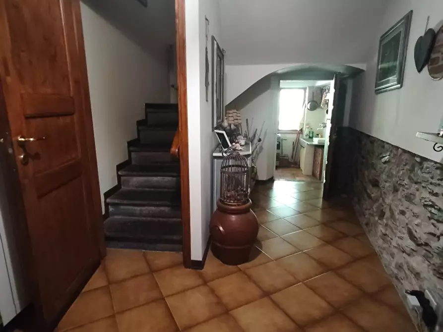 Immagine 30 di Villa in vendita  a Massarosa