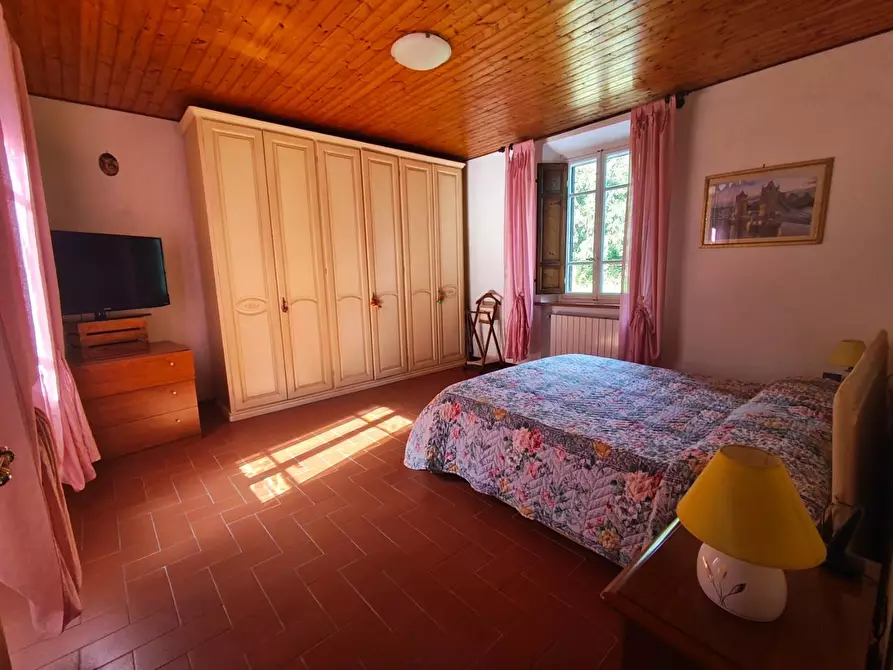 Immagine 20 di Villa in vendita  a Massarosa