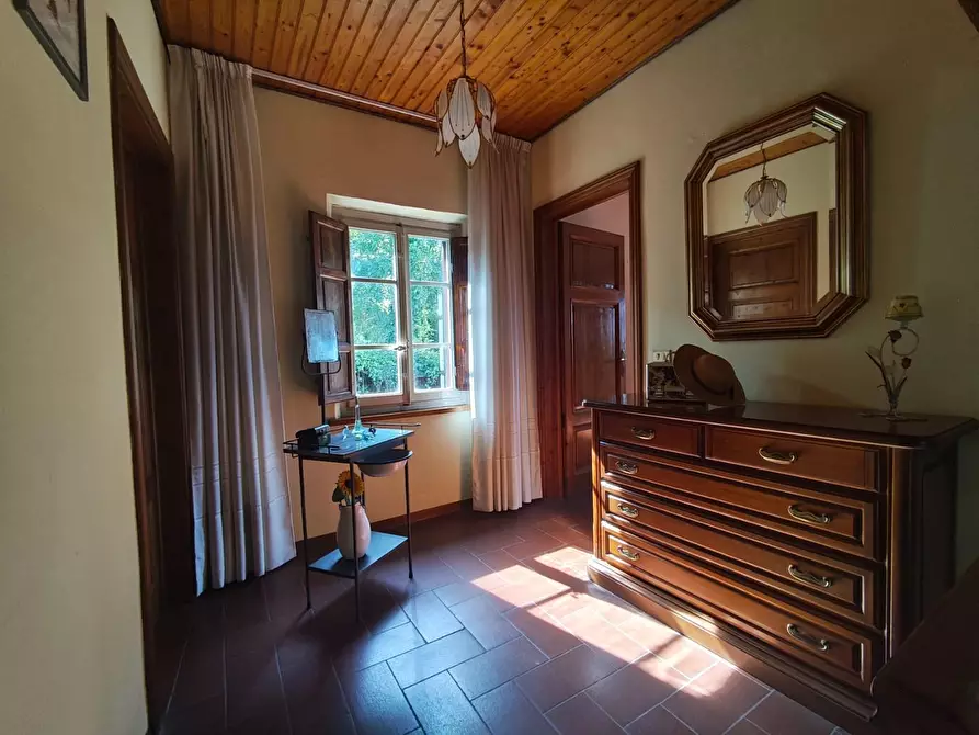 Immagine 16 di Villa in vendita  a Massarosa