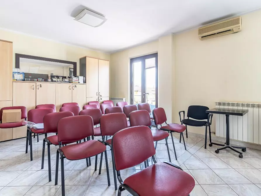 Immagine 16 di Laboratorio in vendita  a San Miniato