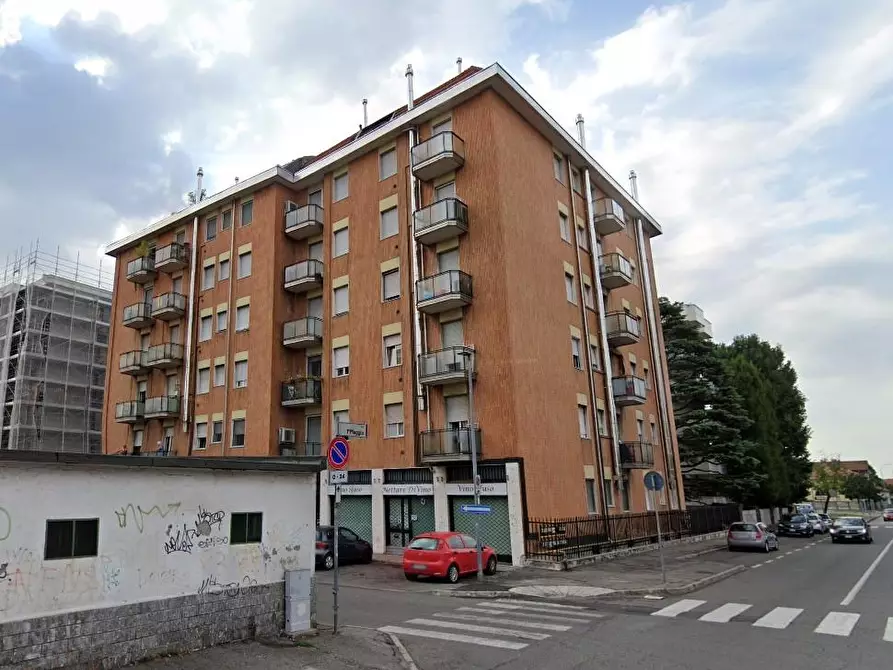 Immagine 2 di Appartamento in vendita  a Rho
