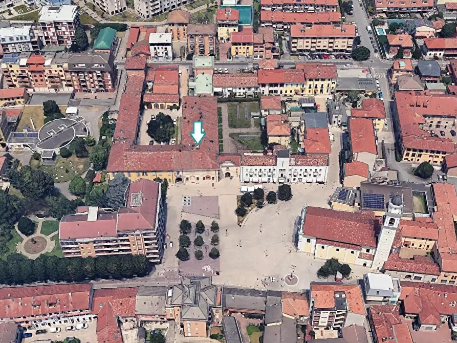 Immagine 2 di Appartamento in vendita  a Locate Di Triulzi