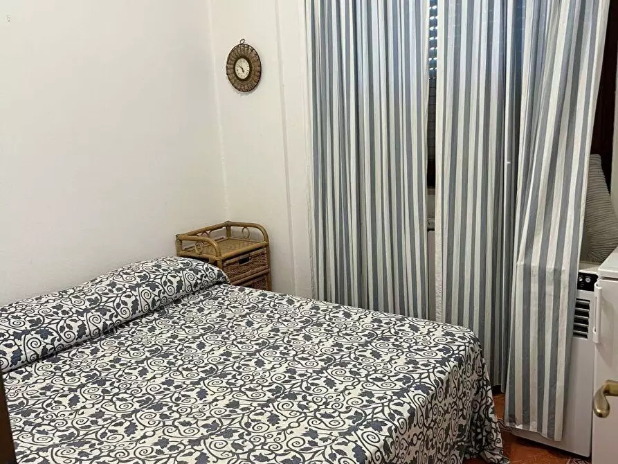 Immagine 12 di Casa semindipendente in vendita  a Sarzana