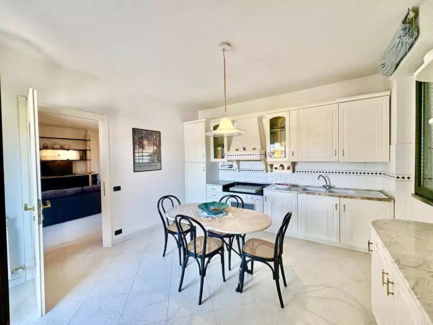 Immagine 12 di Appartamento in vendita  a Castelfiorentino