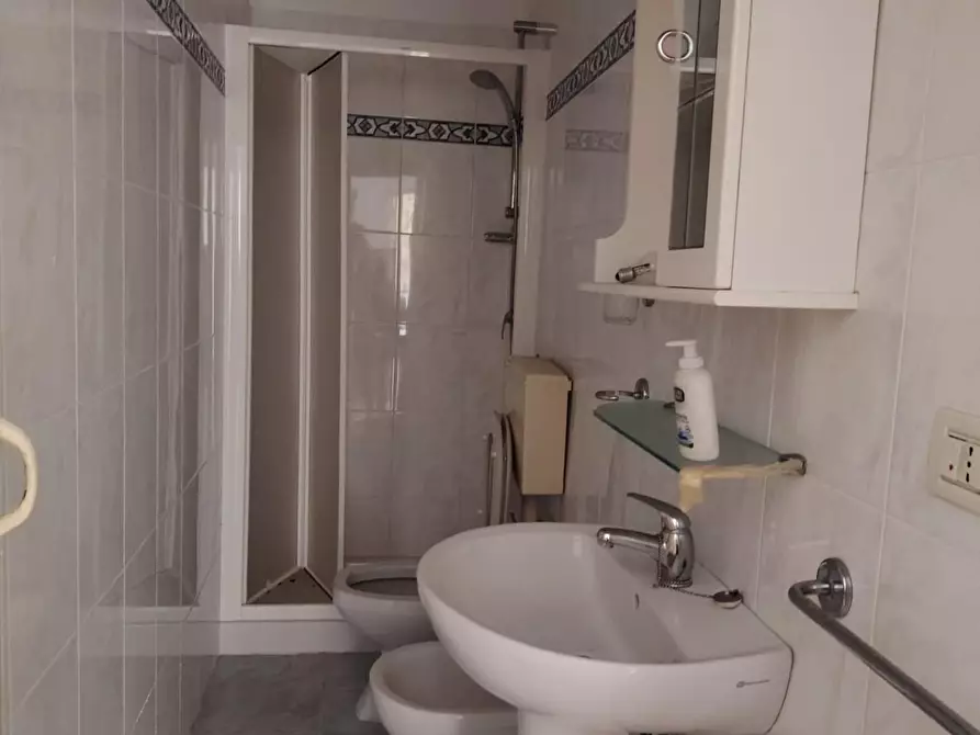 Immagine 6 di Villetta a schiera in vendita  a Pietrasanta