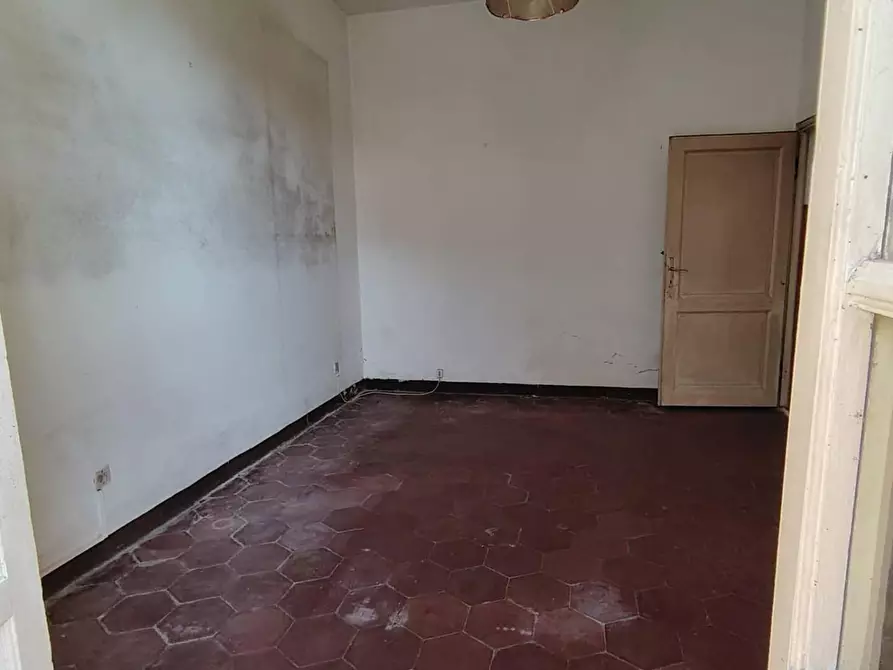 Immagine 10 di Villetta a schiera in vendita  a Pietrasanta