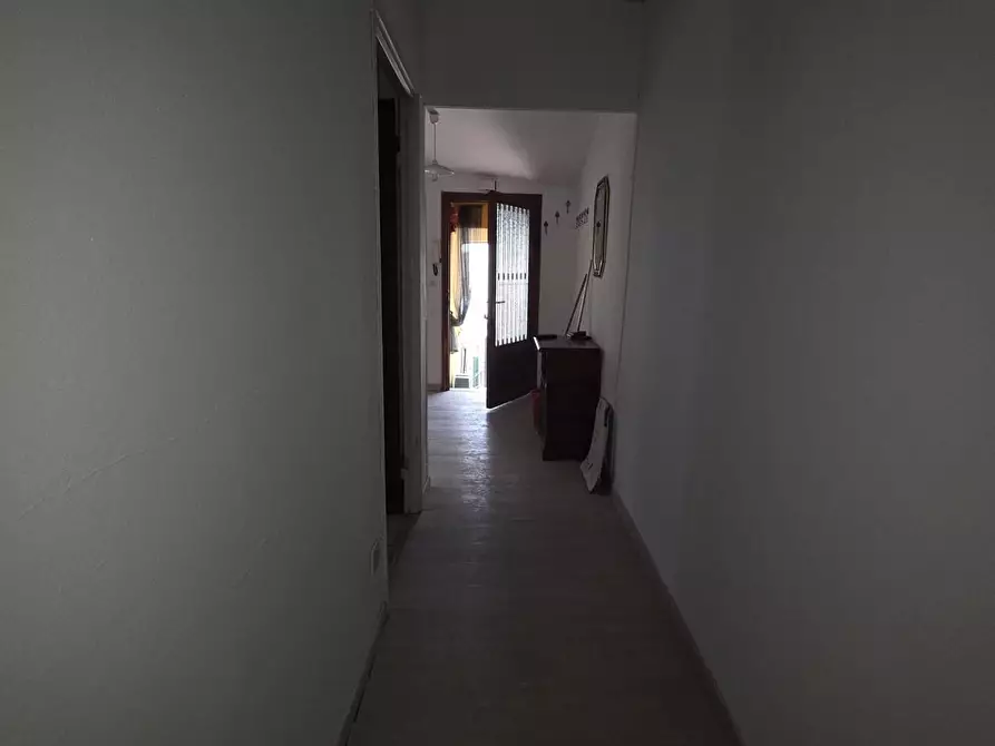 Immagine 5 di Mansarda in vendita  a Lucca