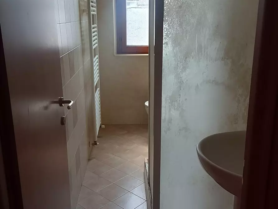 Immagine 12 di Appartamento in vendita  a Empoli