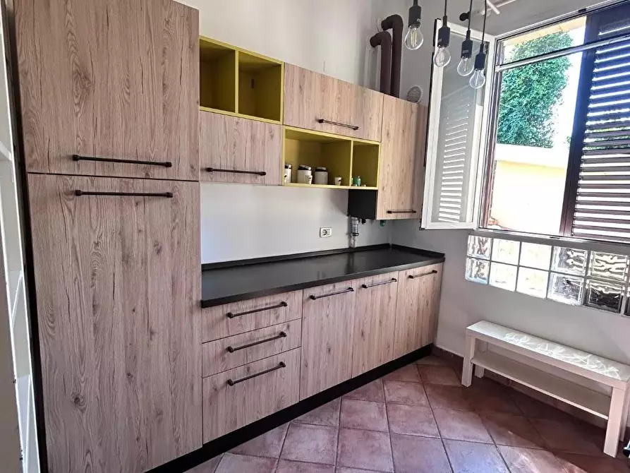 Immagine 8 di Villa in affitto  a Pisa