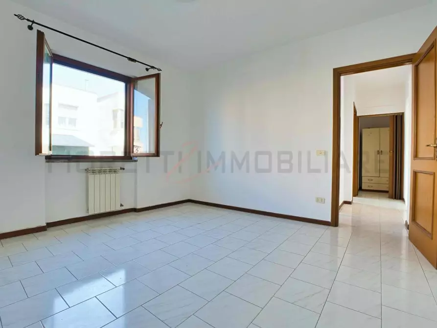 Immagine 16 di Appartamento in vendita  a Piombino