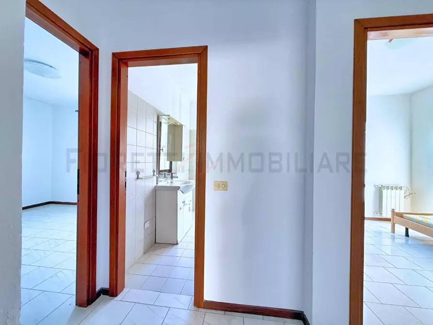 Immagine 18 di Appartamento in vendita  a Piombino