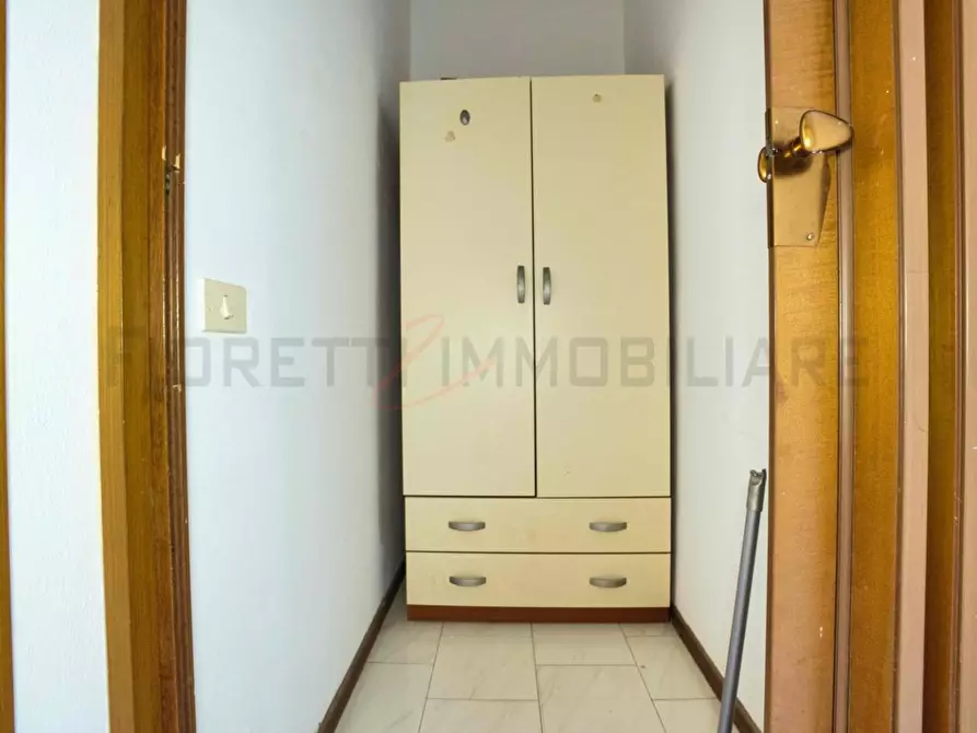 Immagine 21 di Appartamento in vendita  a Piombino