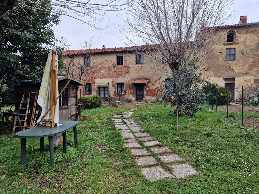 Immagine 41 di Casa colonica in vendita  a Fauglia