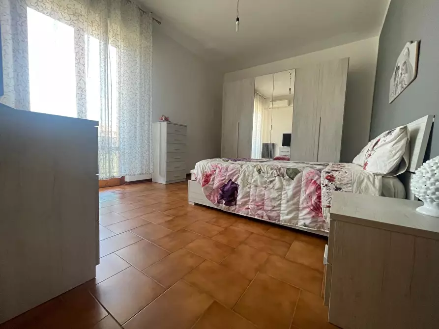Immagine 5 di Appartamento in vendita  a Poggibonsi