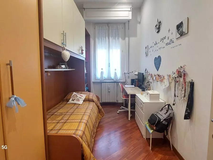 Immagine 43 di Appartamento in vendita  a Livorno